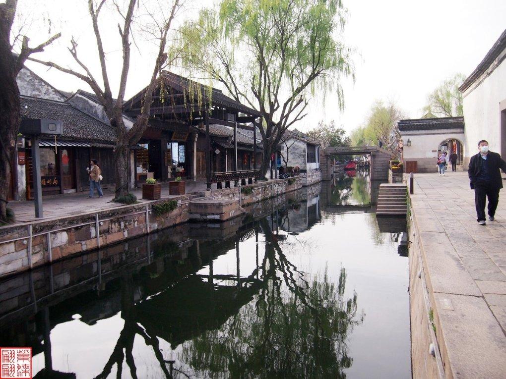 郭德纲助理王楠被开除后,知名导演坦言:德云社还有三人该被开除,你咋看?-专业的知识问答,领略知识的深邃